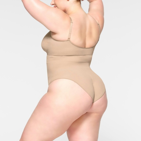 Skims seamless sculpt bralette color mica size M - Picture 3 of 4